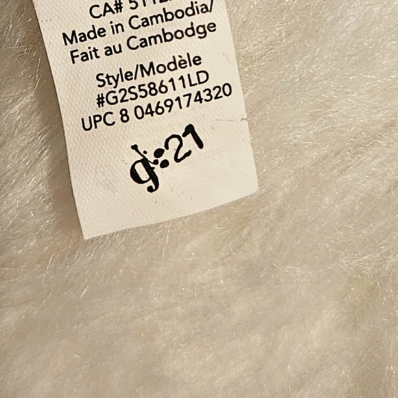 G21 Classic String Bikini Top with Lace Overlay - Picture 3 of 4